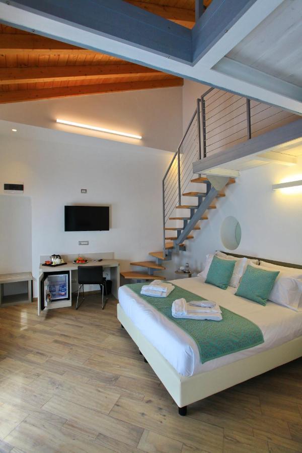 أنغيرا Hotel Ponti المظهر الخارجي الصورة