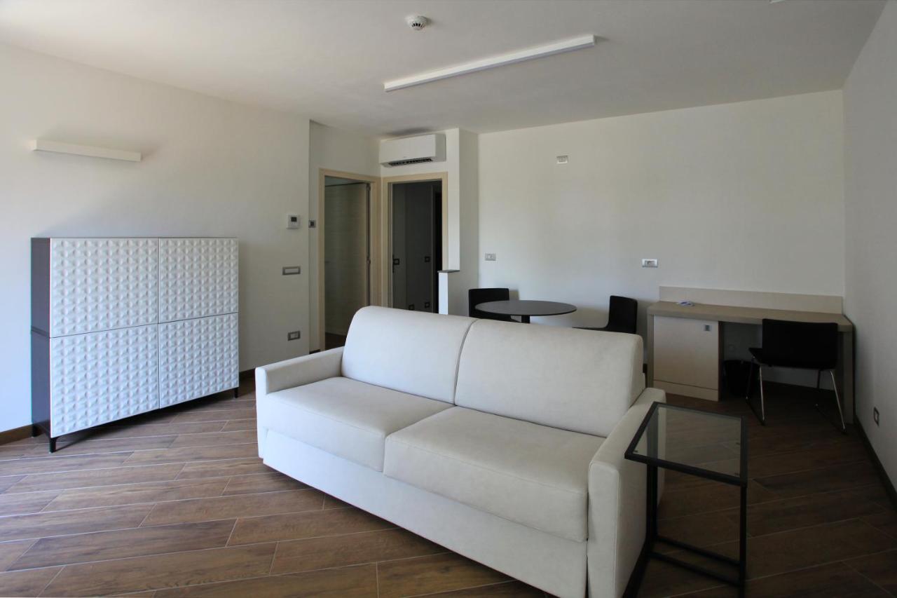أنغيرا Hotel Ponti المظهر الخارجي الصورة